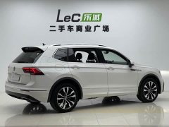 Volkswagen Tiguan L 330TSI Automatic Two-Wheel Drive R-Line Flagship - photo 14