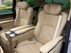 Toyota Alphard Hybrid 2.5L Premium Edition - ფოტო 17