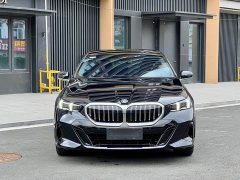 BMW 5 Series 525Li M Sport Package - ფოტო 2