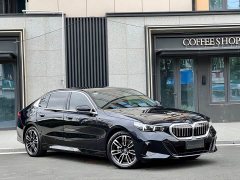 BMW 5 Series 525Li M Sport Package - ფოტო 3