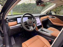 FAW Red Flag HS7 PHEV 2.0T PHEV AWD 2 Million Units Anniversary Edition 6-Seater - фото 16