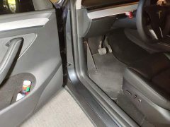 Tesla Model Y Rear-Wheel Drive - ფოტო 17