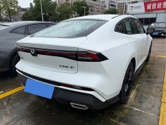 Changan UNI-V 1.5T 500Bar Luxury Edition - ფოტო 11