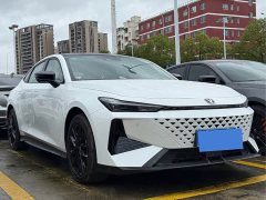 Changan UNI-V 1.5T 500Bar Luxury Edition - ფოტო 3