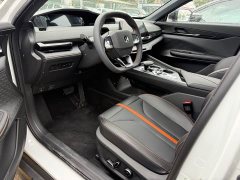 Changan UNI-V 1.5T 500Bar Luxury Edition - ფოტო 4