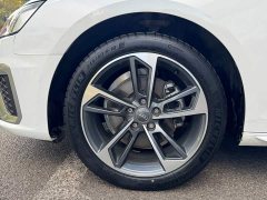 Audi A4L 40 TFSI Fashion Dynamic - ფოტო 12