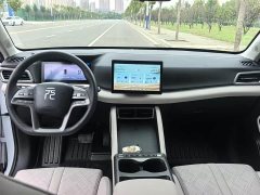 BYD Yuan UP 301KM Pilot Edition - ფოტო 4