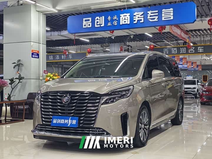Buick GL8 ES Luxun Luxury Edition - автомобиль из Китая