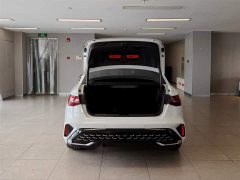 Audi A3 A3L Limousine 35TFSI Prestige - ფოტო 6