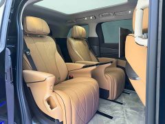 Denza D9 DM-i 980 AWD Luxury - ფოტო 9