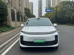 Li Auto L6 Pro Smart Refresh Edition - photo 2