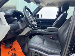 Land Rover Defender 110 3.0T P400 Dark Edition - ფოტო 16