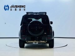 Land Rover Defender 110 3.0T P400 Dark Edition - ფოტო 5