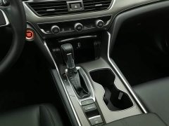 Honda Accord 260TURBO Luxury Edition - ფოტო 13