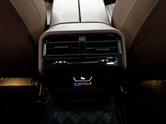 BMW 5 Series 525Li M Sport Package - ფოტო 19