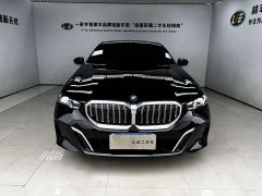 BMW 5 Series 525Li M Sport Package - ფოტო 3