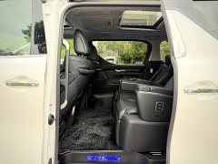 Toyota Vellfire Dual Engine 2.5L HV Luxury - ფოტო 14
