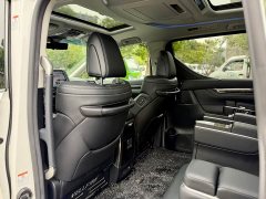 Toyota Vellfire Dual Engine 2.5L HV Luxury - ფოტო 15