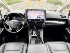 Toyota Vellfire Dual Engine 2.5L HV Luxury - ფოტო 17