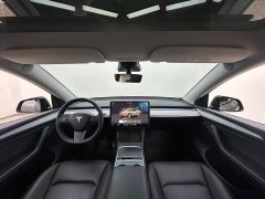 Tesla Model Y Long Range All-Wheel Drive - ფოტო 18