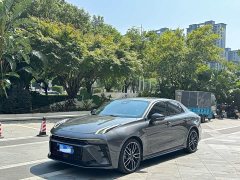 Lynk & Co 03 2.0T Diesel DCT Halo Edition - ფოტო 1