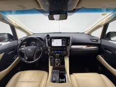Toyota Alphard Hybrid 2.5L Luxury - ფოტო 9