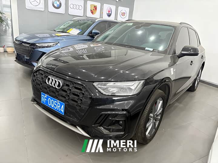 Audi Q5L 40T Fashion Dynamic Edition