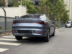 BYD Qin PLUS Glory Edition DM-i 55KM Leading - ფოტო 14