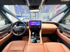 Toyota Vellfire Crown Hybrid 2.5L Executive Premier Edition - ფოტო 14