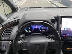 Toyota Vellfire Crown Hybrid 2.5L Executive Premier Edition - ფოტო 14