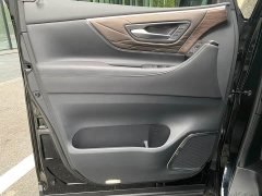 Toyota Vellfire Crown Hybrid 2.5L Executive Premier Edition - ფოტო 8