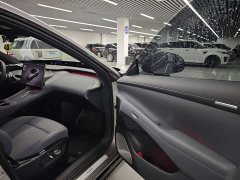 Xiaomi YU7 Rear-Wheel Drive Long-Range Edition - ფოტო 14