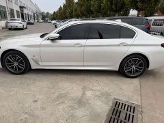 BMW 5 Series 525Li M Sport Package - ფოტო 7