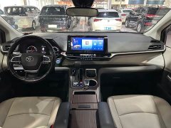 Toyota Sienna 2.5L Hybrid Comfort Edition - фото 6
