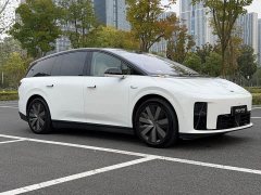 Li Auto i8 Standard Edition - ფოტო 3