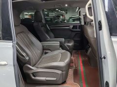 Volkswagen Viloran 330TSI Luxury - ფოტო 6
