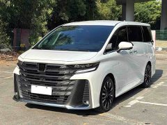 Toyota Vellfire Crown Hybrid 2.5L Premium Edition - фото 1