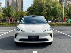 IM Motors Zhiji LS6 Lingxi Intelligent Driving Edition - photo 2