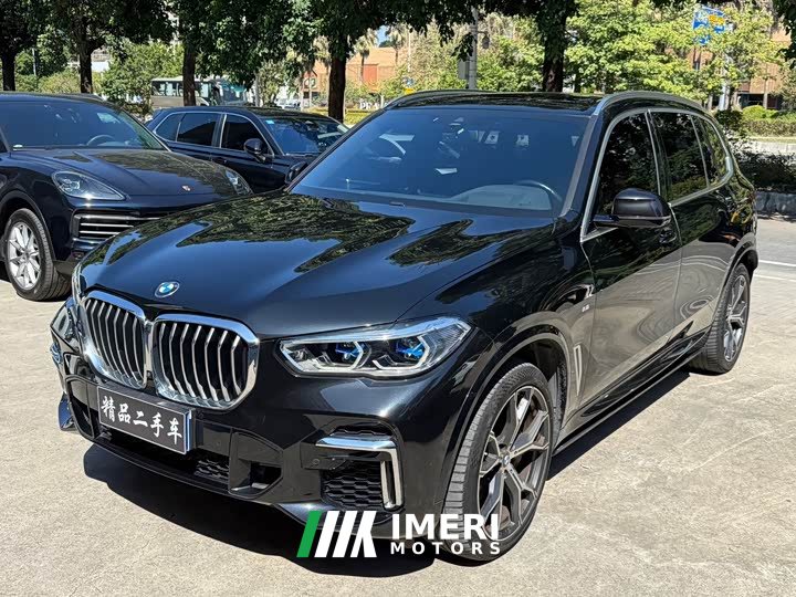 BMW X5 Facelift xDrive 40Li M Sport Package - автомобиль из Китая