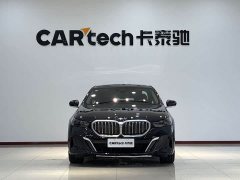 BMW 5 Series 530Li Luxury M Sport Package - ფოტო 2