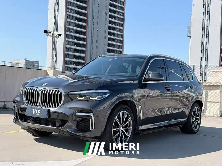 BMW X5 Facelift xDrive 30Li M Sport Package - автомобиль из Китая