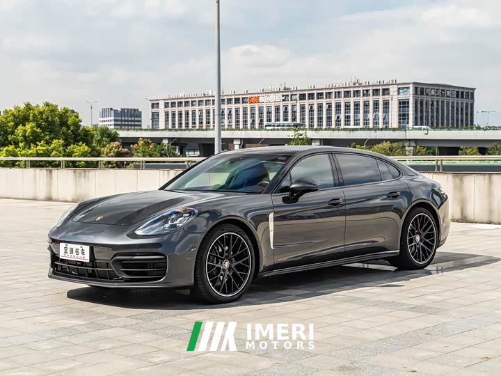 Porsche Panamera 4 Executive Extended Wheelbase 2.9T
