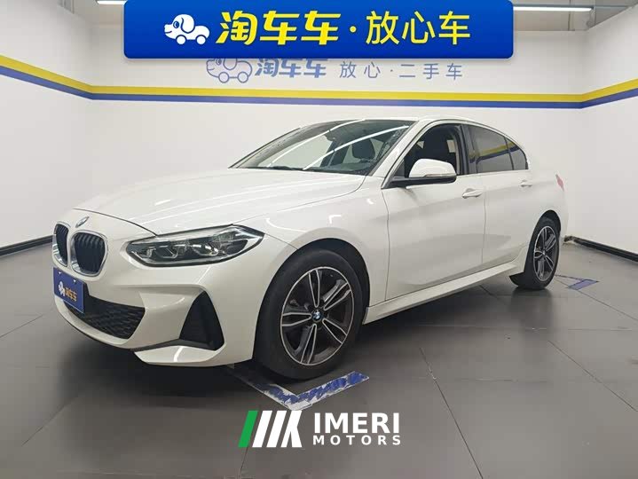 BMW 1 Series 120i M Sport - автомобиль из Китая