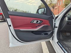 BMW 3 Series 320Li M Sport Package - ფოტო 10