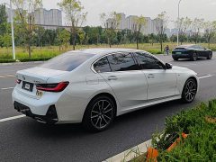 BMW 3 Series 320Li M Sport Package - ფოტო 14