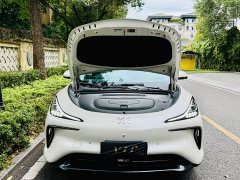 IM Motors Zhiji LS6 Max Ultra High Performance Edition - фото 10