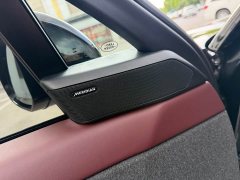 Land Rover Range Rover Sport 400PS Dynamic SE - ფოტო 10