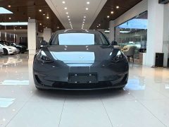 Tesla Model 3 Performance All-Wheel Drive - ფოტო 3