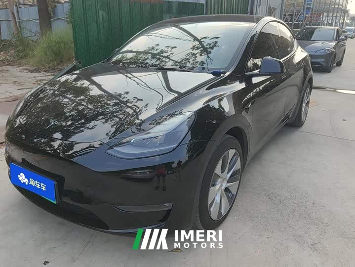 Tesla Model Y Long Range All-Wheel Drive - ავტომობილი ჩინეთიდან