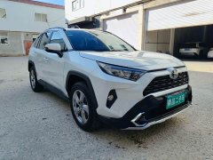 Toyota RAV4 2.0L CVT FWD Fashion Plus Edition - photo 3
